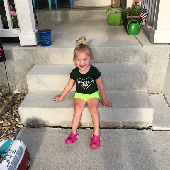 Meet your Posher, Emily - Picture 3 of 5